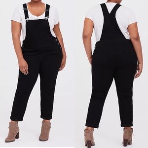 Torrid Black Premium Denim Crop Overalls Black Stretch size 20 R